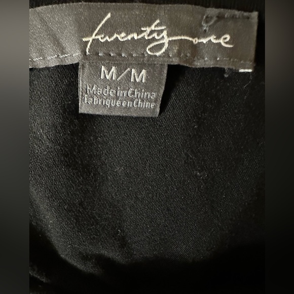 FOREVER21 SEQUINS LBD - Little Black Dress - Picture 4 of 9